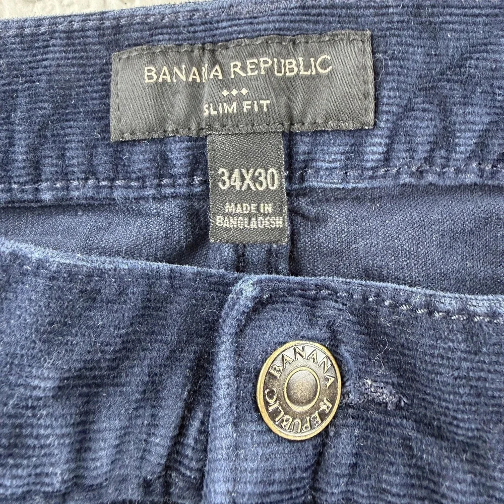 Banana Republic please refer